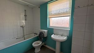 Photo 5- click for photo gallery